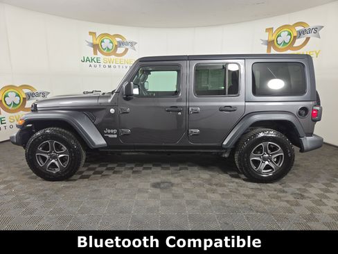 Used 2018 Jeep Wrangler Unlimited Sport S image 6