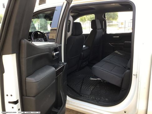 Used 2020 GMC Sierra 1500 SLE w/ SLE Value Package RWD image 9