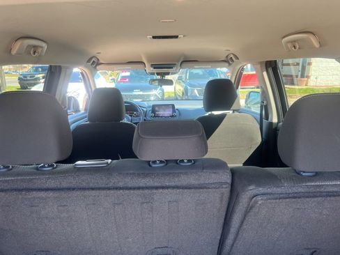 Used 2024 Nissan Rogue SV image 13