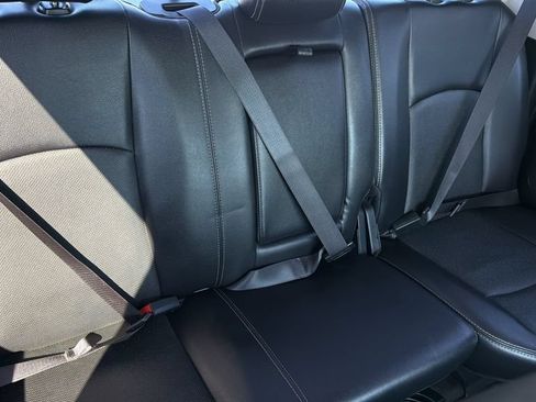 Used 2017 RAM 1500 Laramie AWD/4WD image 11