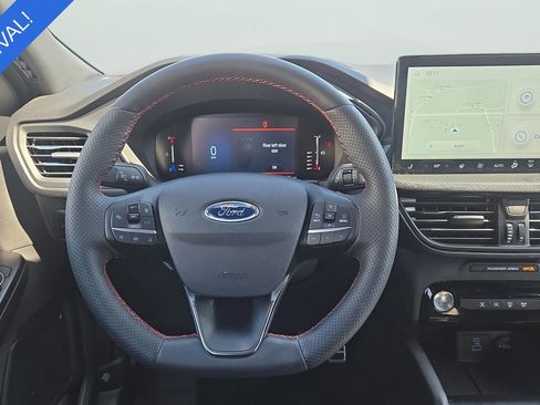 Used 2023 Ford Escape ST-Line w/ Tech Pack #1 AWD/4WD image 11