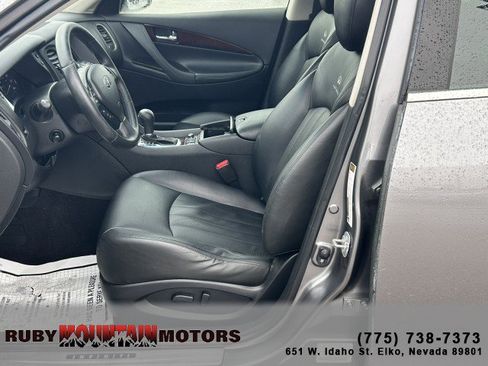 Used 2011 INFINITI EX35 Journey w/ Premium Pkg image 11