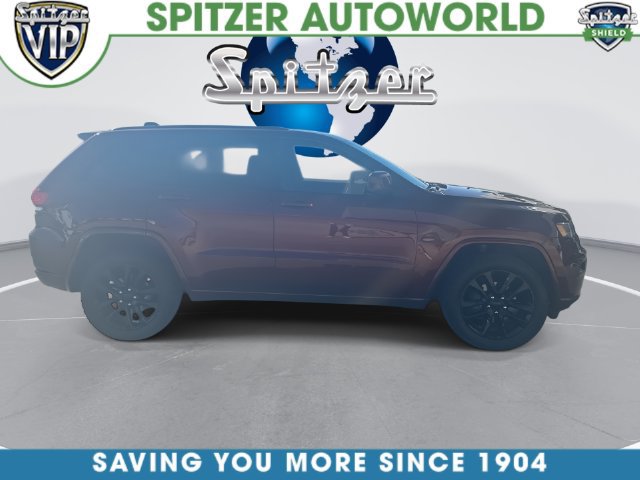 Used 2020 Jeep Grand Cherokee Altitude AWD/4WD image 11