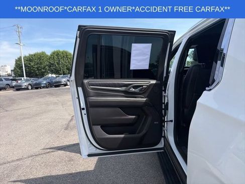 Used 2024 GMC Yukon XL Denali AWD/4WD image 24