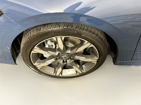 Used 2025 Honda Civic Sport Touring image 15