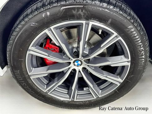 Used 2026 BMW X5 xDrive40i w/ M Sport Package AWD/4WD image 33