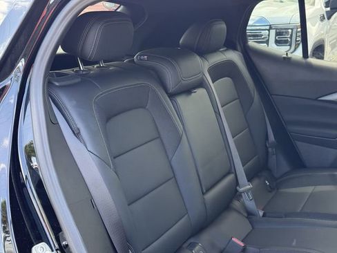 Used 2025 Chevrolet Equinox EV LT w/ Convenience Package image 30