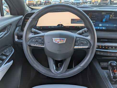 Used 2024 Cadillac XT4 Sport image 23