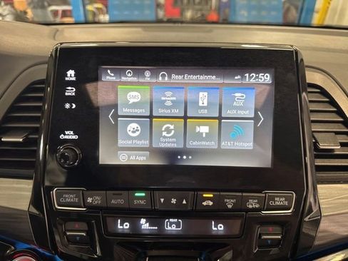Used 2022 Honda Odyssey Elite image 21