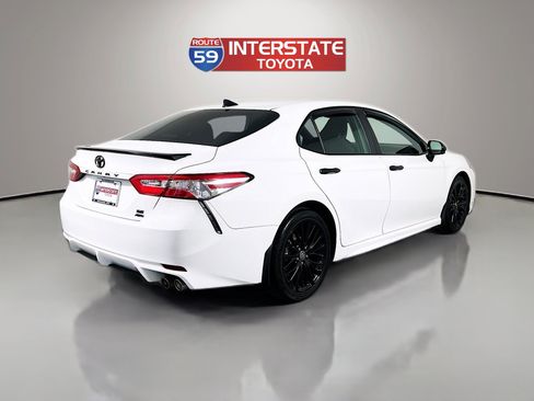 Certified 2020 Toyota Camry SE w/ Carpet Mat Package AWD/4WD image 7
