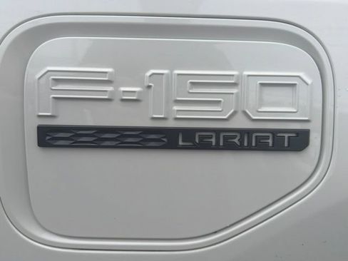 Used 2022 Ford F150 Lightning Lariat w/ Equipment Group 511A High AWD/4WD image 48