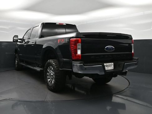 Used 2019 Ford F250 Lariat w/ Lariat Ultimate Package AWD/4WD image 5