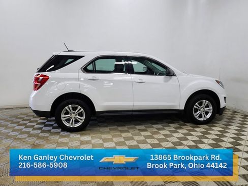 Used 2017 Chevrolet Equinox LS image 4