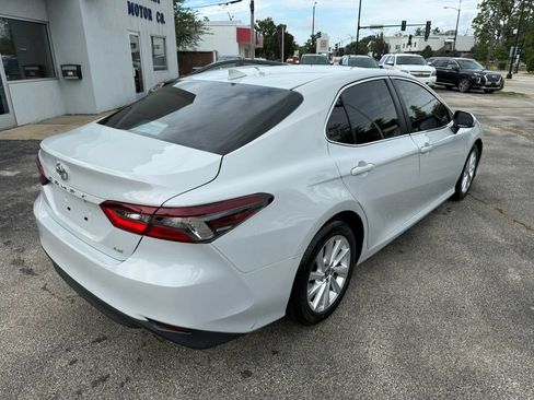 Used 2024 Toyota Camry LE FWD image 5