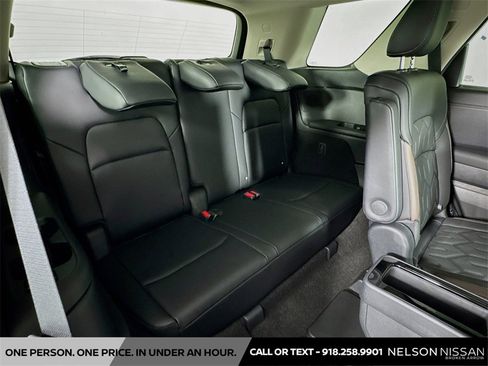 New 2026 Nissan Pathfinder Platinum image 28