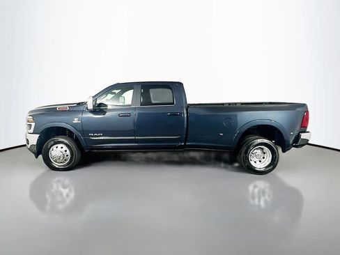 New 2026 RAM 3500 Limited AWD/4WD image 4