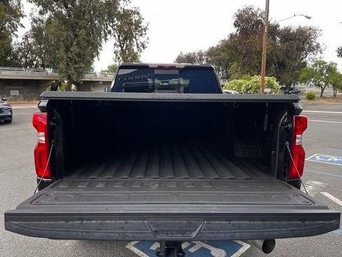 Used 2024 Chevrolet Silverado 2500 LTZ w/ LTZ Plus Package AWD/4WD image 10