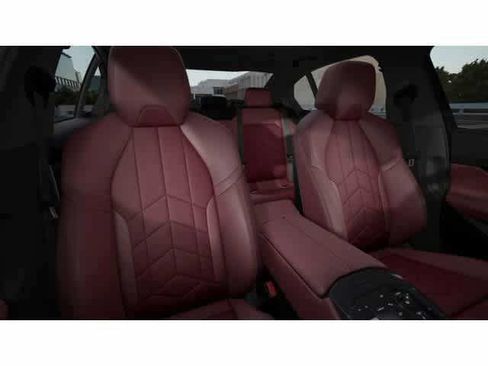 Used 2026 BMW 530i w/ M Sport Package RWD image 10