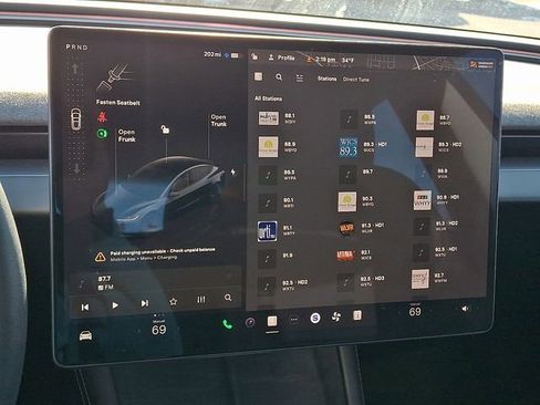 Used 2025 Tesla Model 3 Long Range image 19