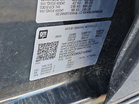 Used 2025 GMC Sierra 1500 SLT image 24