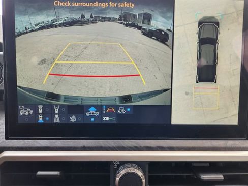 Certified 2025 Toyota Tacoma Limited image 17