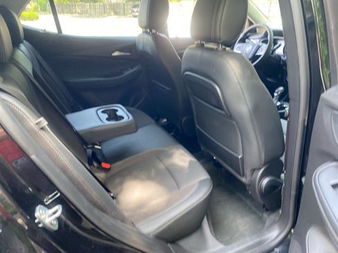 Used 2021 Buick Encore GX Select w/ Experience Buick Package AWD/4WD image 23