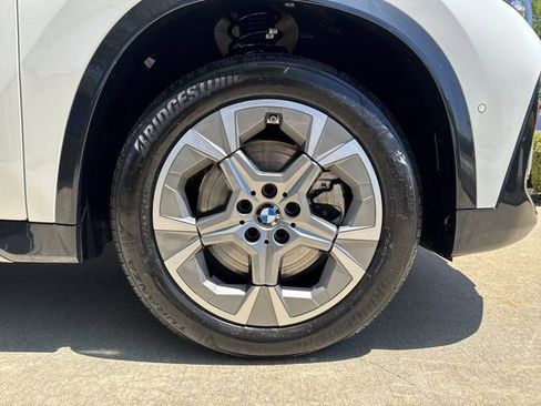 Certified 2025 BMW X1 xDrive28i AWD/4WD image 19