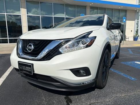 Used 2017 Nissan Murano Platinum w/ Platinum Technology Package AWD/4WD image 2