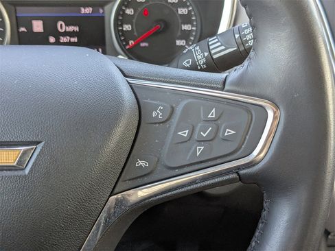 Certified 2021 Chevrolet Equinox Premier image 22