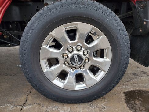 Used 2019 Ford F250 Lariat w/ Lariat Ultimate Package image 7