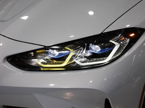 Used 2021 BMW M4 Competition w/ M Carbon Exterior Package image 32