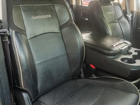 Used 2022 RAM 2500 Laramie AWD/4WD image 46