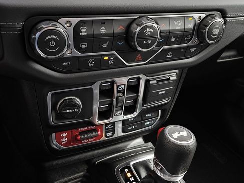 New 2026 Jeep Wrangler Unlimited Rubicon image 20