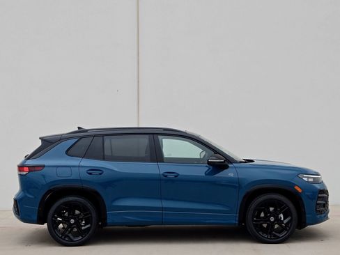 New 2026 Volkswagen Tiguan SE R-Line image 3