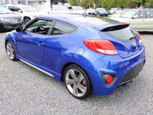 Used 2013 Hyundai Veloster Turbo FWD image 9