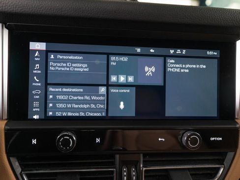 Certified 2023 Porsche Macan S AWD/4WD image 29