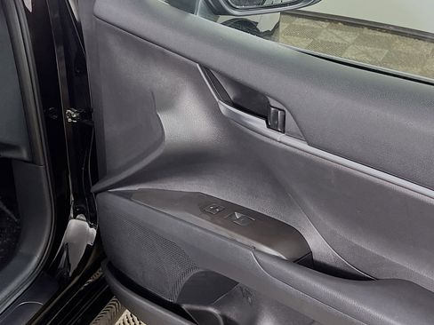 Used 2023 Toyota Camry LE image 32