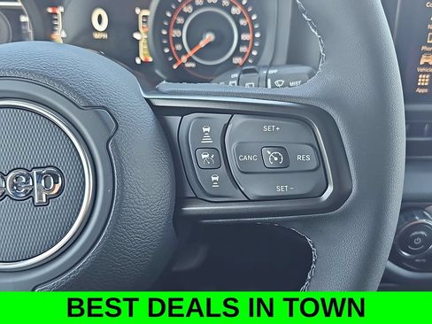 New 2026 Jeep Wrangler Unlimited Rubicon AWD/4WD image 18
