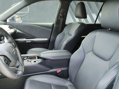 Certified 2024 Lexus TX 350 FWD w/ Captains Chair Package image 9