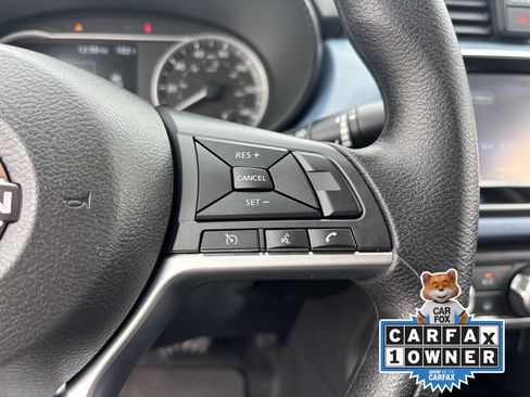 Used 2025 Nissan Versa SV w/ Trunk Package FWD image 29