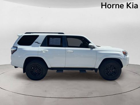 Used 2019 Toyota 4Runner TRD Off-Road Premium AWD/4WD image 3