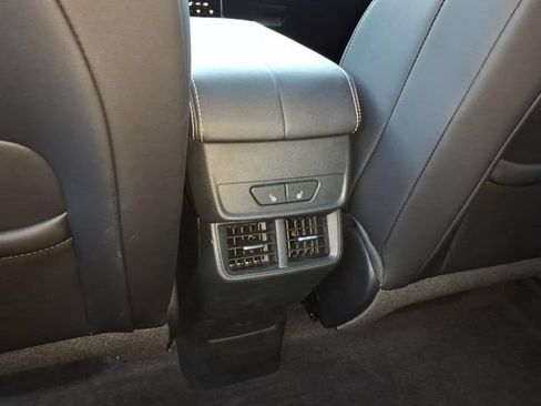 Used 2025 GMC Terrain Elevation w/ Elevation Premium Package AWD/4WD image 17