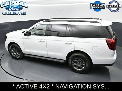 Used 2025 Ford Expedition Active RWD image 32