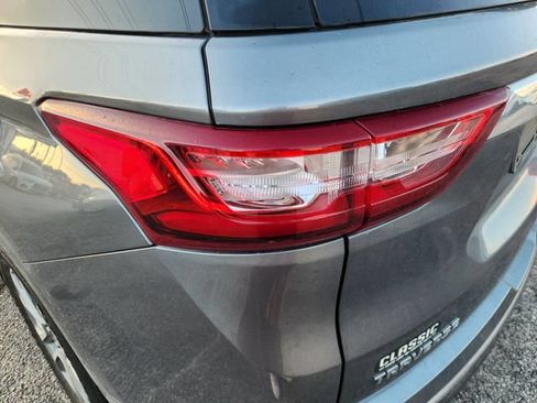 Used 2020 Chevrolet Traverse Premier w/ LPO, Floor Liner Package FWD image 7