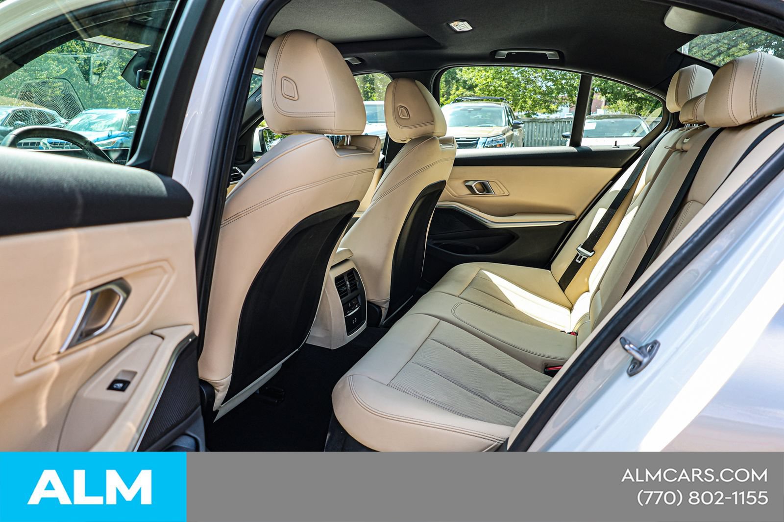 Used 2025 BMW 330i Sedan w/ Convenience Package RWD image 18