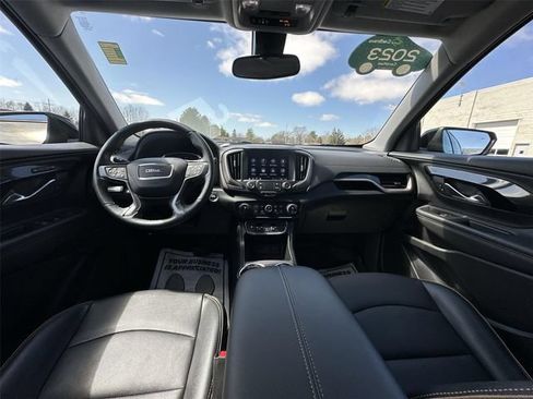 Used 2023 GMC Terrain AT4 w/ LPO, Floor Liner Package AWD/4WD image 19