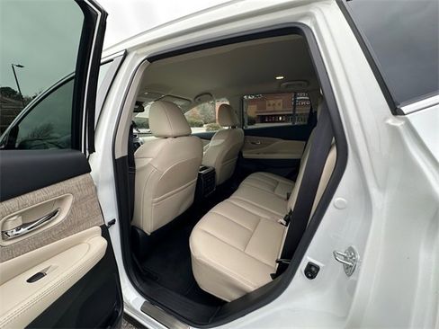 Used 2022 Nissan Murano SL image 18