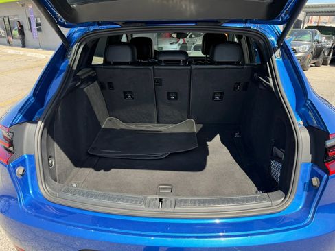 Used 2018 Porsche Macan Sport Edition image 31