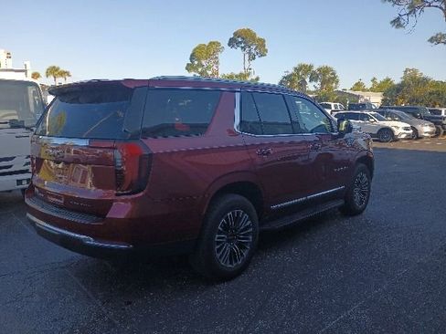 Used 2025 GMC Yukon Elevation AWD/4WD image 5