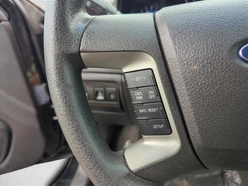 Used 2012 Ford Fusion SE FWD image 12